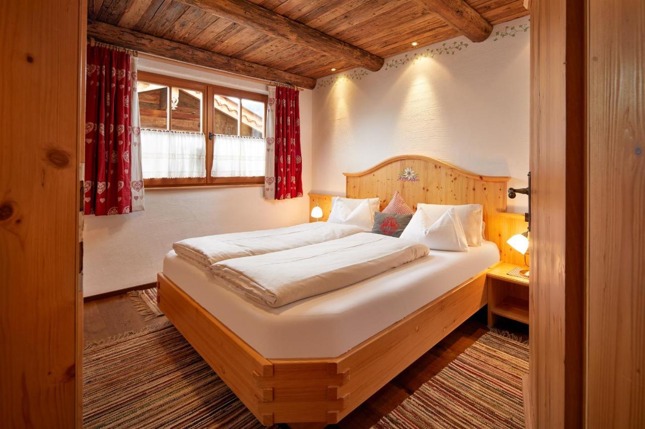 Almdorf Flachau - Luxus Huettenurlaub מראה חיצוני תמונה